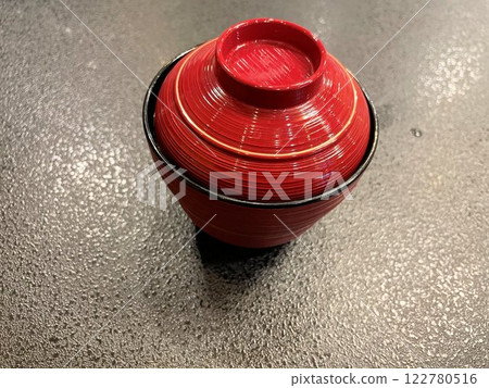 鰻魚店的肝臟湯，紅碗湯 122780516