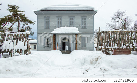 積雪覆蓋的秋田郡文化遺產舊雄勝郡議會大廈 積雪覆蓋的秋田郡文化遺產舊雄勝郡議會大廈 122781909