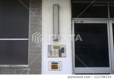 小豆島土莊迷宮小鎮的玻璃窗-4 122786334