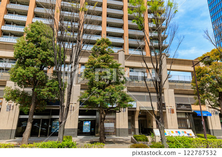 東京都千代田區神田神保町東京公園塔 122787532