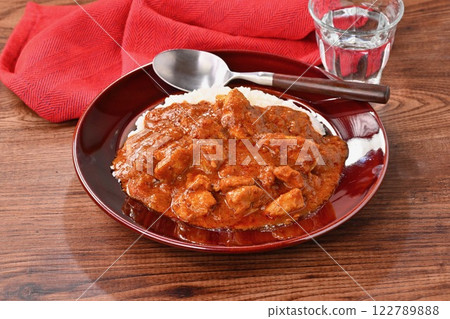 辣味咖哩雞、咖哩飯。 辣味咖哩雞、咖哩飯。 122789888