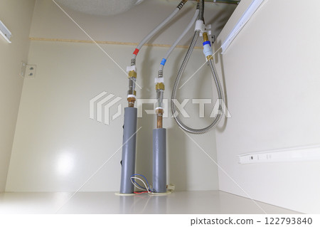 水龍頭管線因漏水更換後（配件更換前後材質版本） 122793840