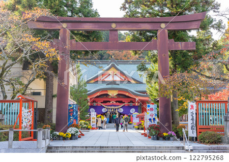 宮城縣護國神社,主鳥居,禮拜堂,秋天 宮城縣護國神社,主鳥居,禮拜堂,秋天 122795268