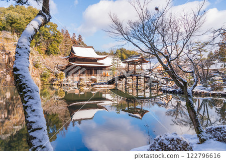 白雪皚皚的永法寺（岐阜縣多治見市） 122796616