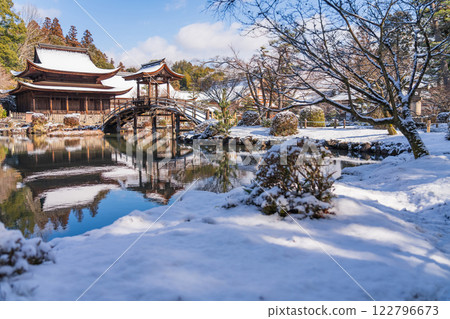 Snow-covered Eihoji Temple (Tajimi City, Gifu Prefecture) Snow-covered Eihoji Temple (Tajimi City, Gifu Prefecture) 122796673