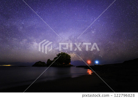 德島縣大濱海灘、立島神社鳥居、銀河 122796828