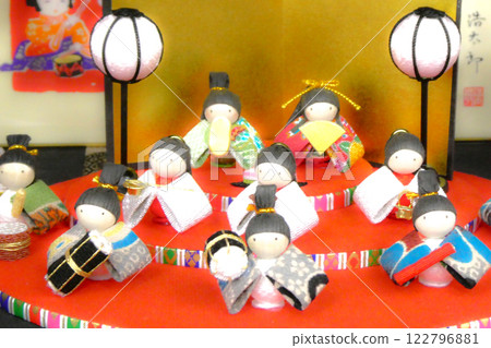 Handmade Mamebina: Modern Hinamatsuri decorations Handmade Mamebina: Modern Hinamatsuri decorations 122796881