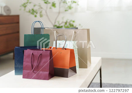 Shopping paper bag (shopping, gift, waste) Shopping paper bag (shopping, gift, waste) 122797297