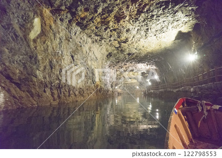 北海坑道搭乘搖櫓船 122798553