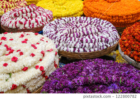 印度班加羅爾-亞洲最大的花卉市場KR Market的風景 122800782