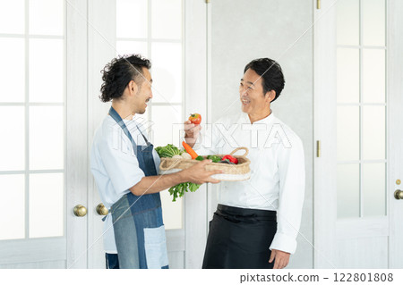 Farmers who sell produce directly to restaurants Farmers who sell produce directly to restaurants 122801808