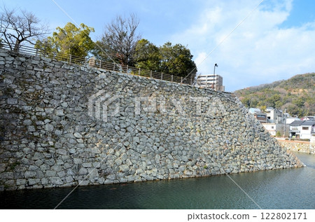 三原城遺址天守閣的石牆 三原城遺址天守閣的石牆 122802171