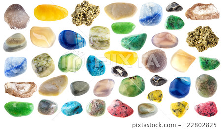 natural specimens of uncut agate rocks cutout 122802825