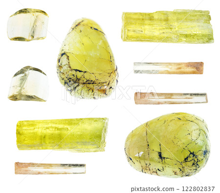 natural specimens of uncut heliodor rocks cutout natural specimens of uncut heliodor rocks cutout 122802837