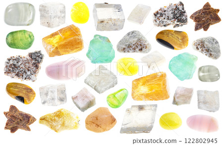 natural specimens of uncut calcite rocks cutout natural specimens of uncut calcite rocks cutout 122802945