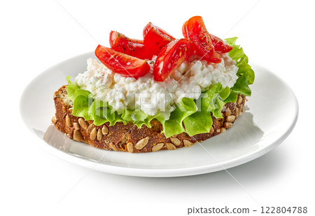 bread slice with cottage cheese 122804788