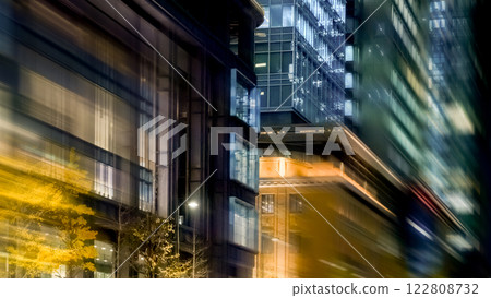 Night view of the city 122808732