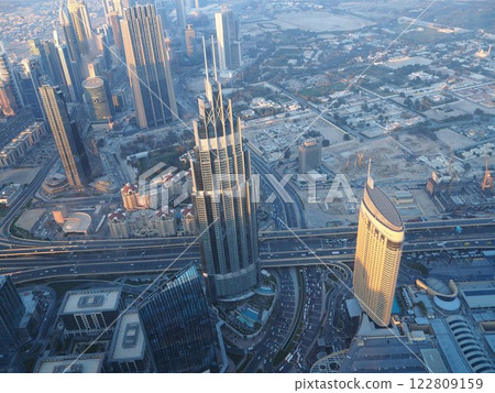 從杜拜哈利法塔俯瞰 122809159