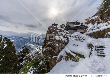 山形縣,山寺(寶珠山立石寺),雪景,風景絕佳的寺廟 山形縣,山寺(寶珠山立石寺),雪景,風景絕佳的寺廟 122809355