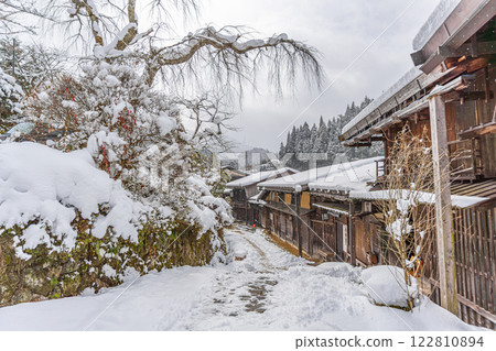 妻籠雪景 122810894