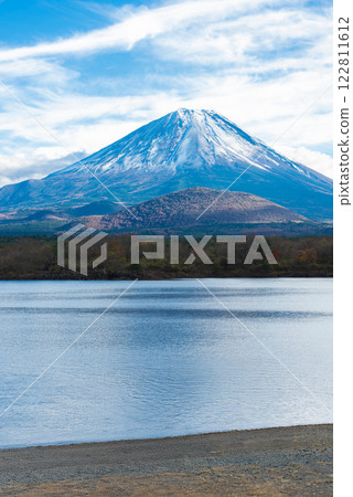 [豎拍] 富士山與精進湖 122811612