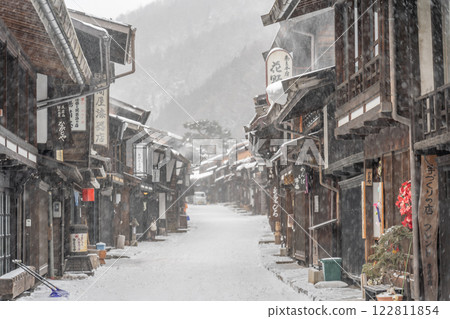 Snowing Nara well inn 122811854
