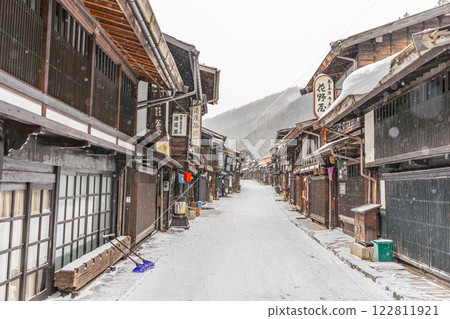 Snowing Nara well inn Snowing Nara well inn 122811921