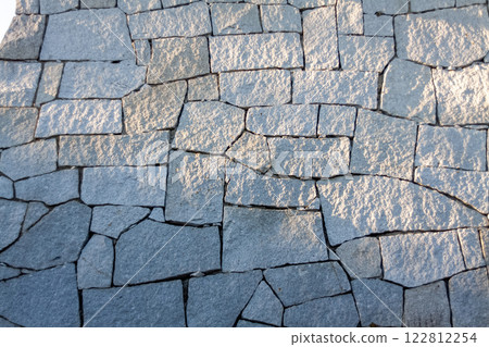 Image of the shape formed by castle stone walls [Stone wall shape in the morning] 122812254