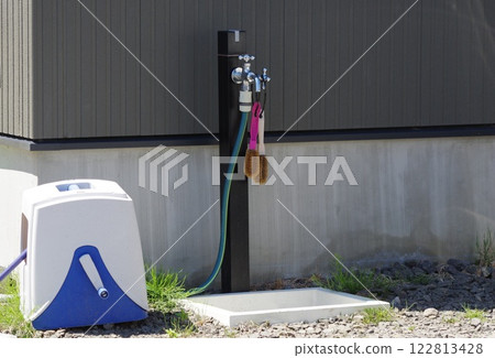 雙水龍頭室外供水使用情形 122813428