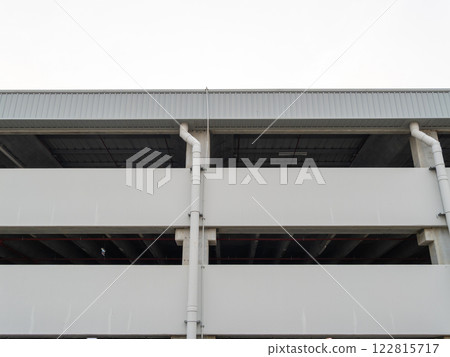 Structural design and architectural details of a multi-story parking garage Structural design and architectural details of a multi-story parking garage 122815717