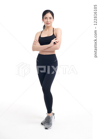Beautiful young asian sport woman with sportswear ready for exercise on white background, Advertising sportswear and yoga wear, Healthy lifestyle, sport. 122816105