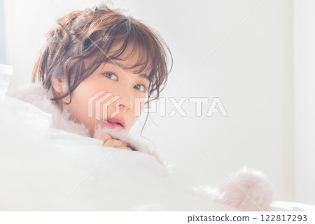 Women beauty 122817293