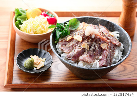 牛排蓋飯（和牛沙朗牛排） 122817454