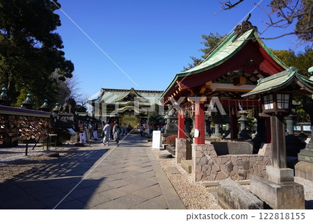 Ueno Toshogu Shrine in Ueno Park Ueno Toshogu Shrine in Ueno Park 122818155