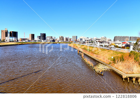 中川大橋 / 從中川河眺望中川橋（龜有車站附近）（東京都葛飾區） [2025.1] 122818806