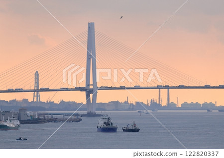 大型吊橋（愛知縣名古屋市港區Triton名子中央大橋） 122820337