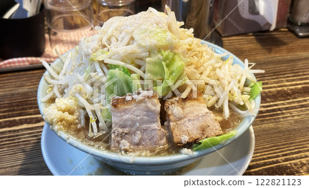 Jiro style ramen with lots of vegetables 122821123