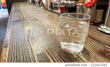 餐廳風景（桌面調料、冷盤） 122821261