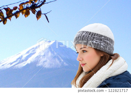 Mount Fuji and a Caucasian woman (winter scene) Mount Fuji and a Caucasian woman (winter scene) 122821717