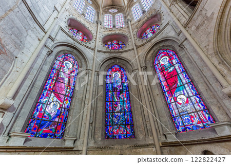 Church of our lady, Moret-sur-loing, France, interiors Church of our lady, Moret-sur-loing, France, interiors 122822427