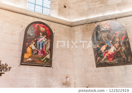 Church Saint-Louis, Pitie-salpetriere hospital, Paris, France Church Saint-Louis, Pitie-salpetriere hospital, Paris, France 122822919