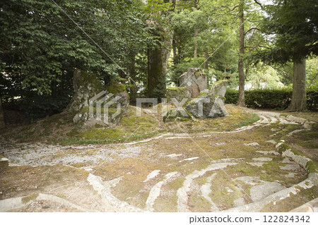 Urashima Shrine, garden in the grounds, Yomoyama Garden 2 122824342