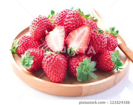 新鮮的草莓 122824386
