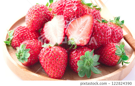 Fresh strawberries 122824390