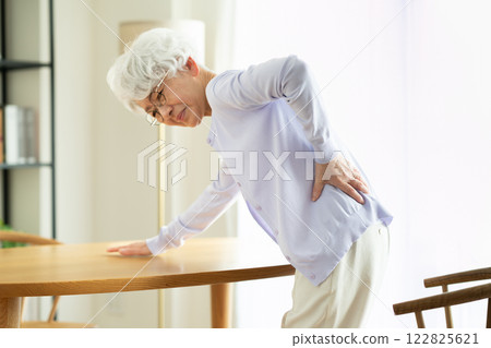 Senior woman with back pain 122825621
