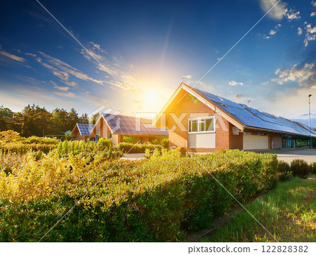 建築物和陽光 122828382