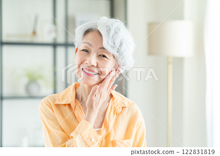 Beauty of senior women 122831819