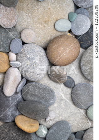 background of sea pebbles 122839209