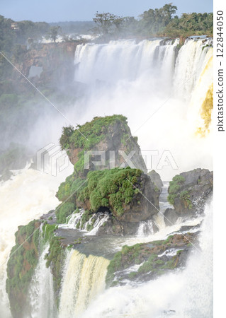 Iguazu waterfalls in overcast weather Iguazu waterfalls in overcast weather 122844050