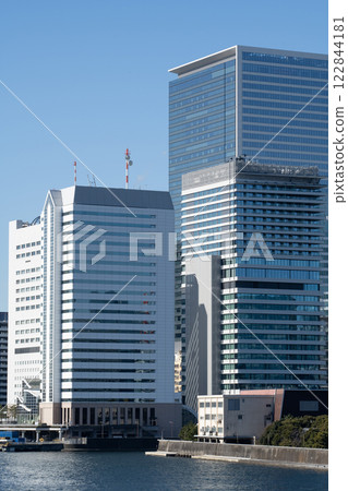 隅田川和竹芝週邊建築物的景觀 隅田川和竹芝週邊建築物的景觀 122844181